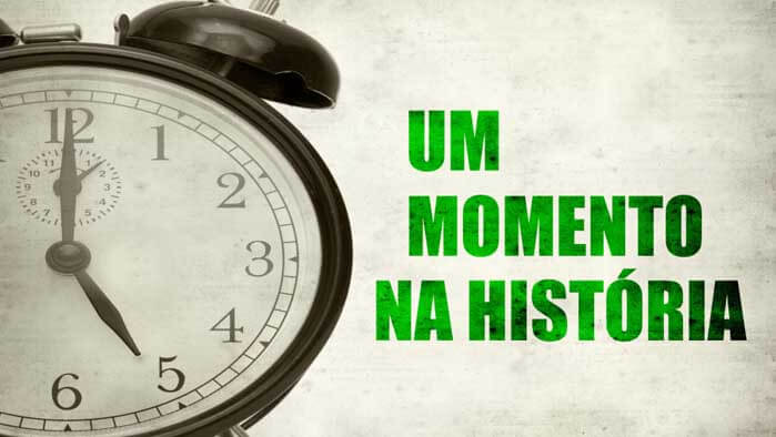 C74_AW47_One Moment in History